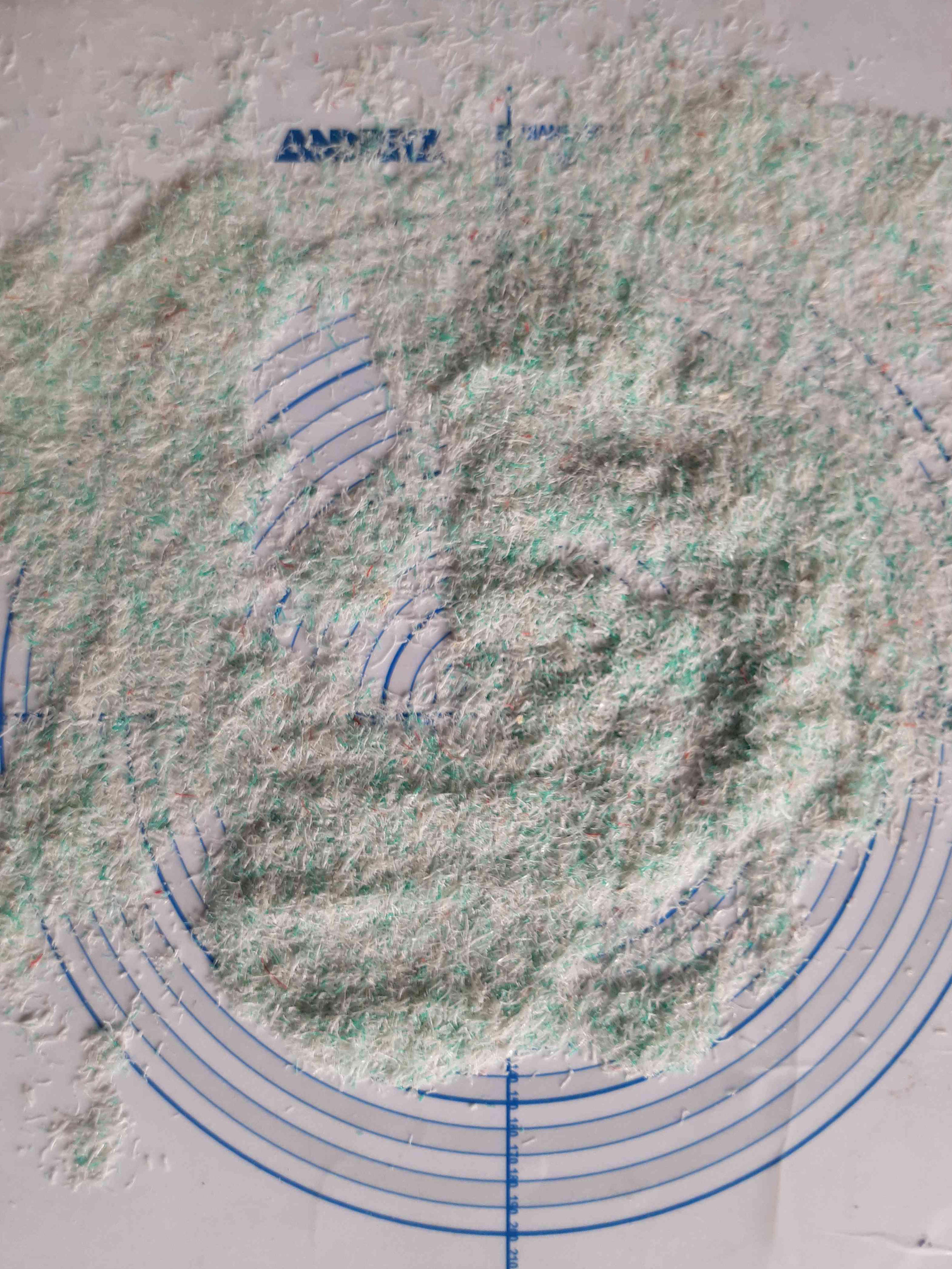 Step 4: Finely shredded screening fraction and separated screening fraction 20210224_120256 (1)