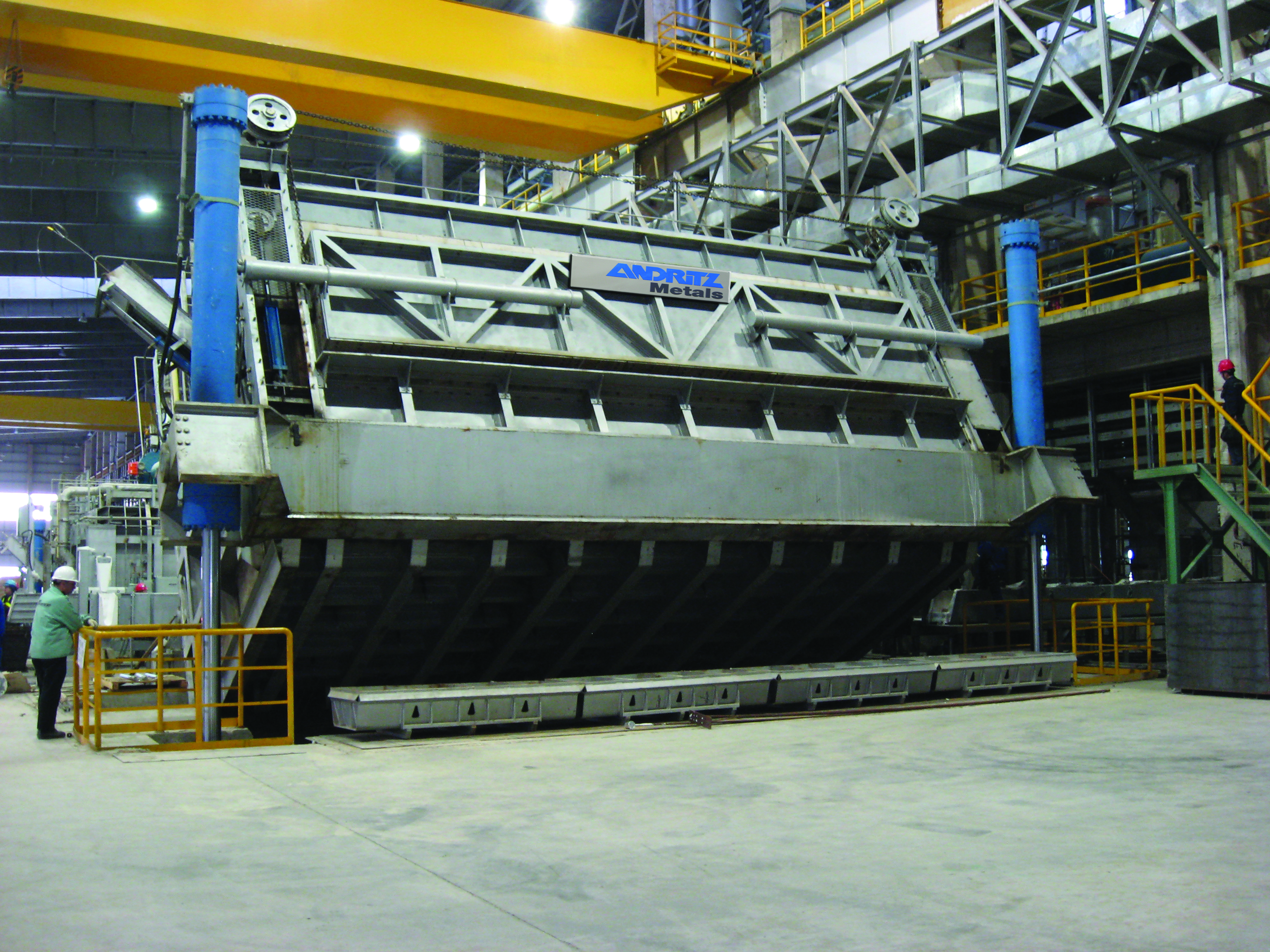 me-tilting-holding-furnace_metals me-tilting-holding-furnace_metals