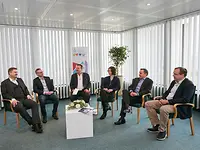 spectrum37_roundtable_001