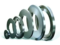 Slitter knives spacers