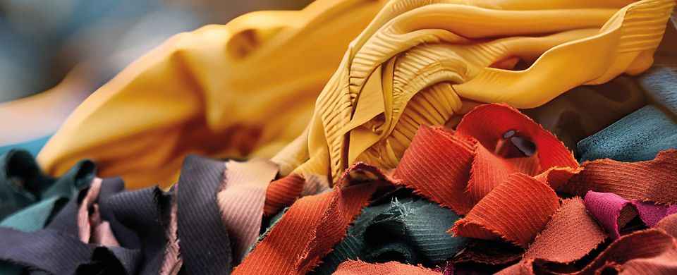 RECYCLE TEXTILES INTO SUCCESS