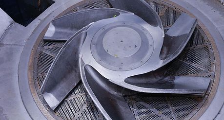 Low-consistency pulping - recycled and virgin fiber pulps